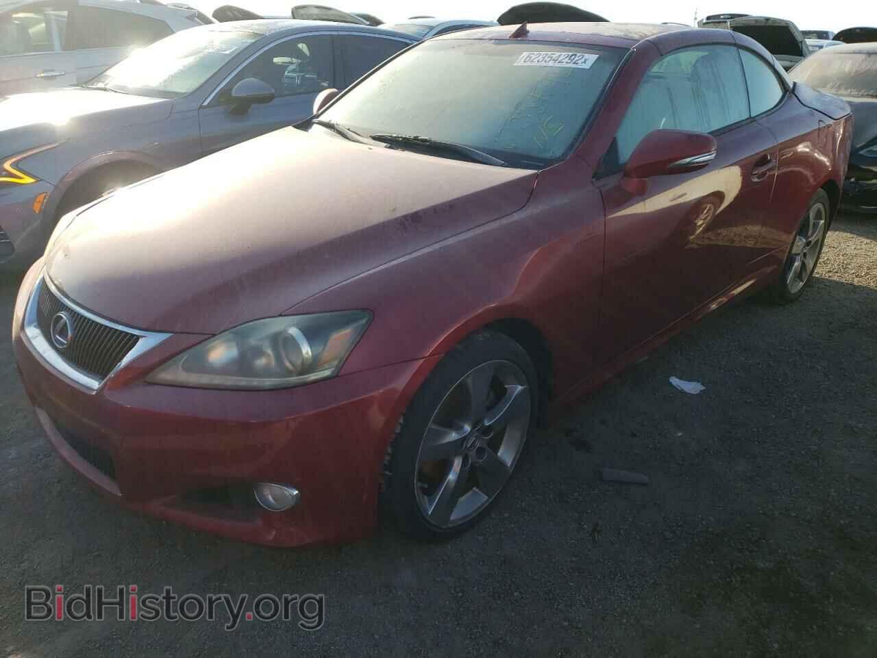 2011 LEXUS IS - VIN: JTHFF2C29B2514663 - Photo 2