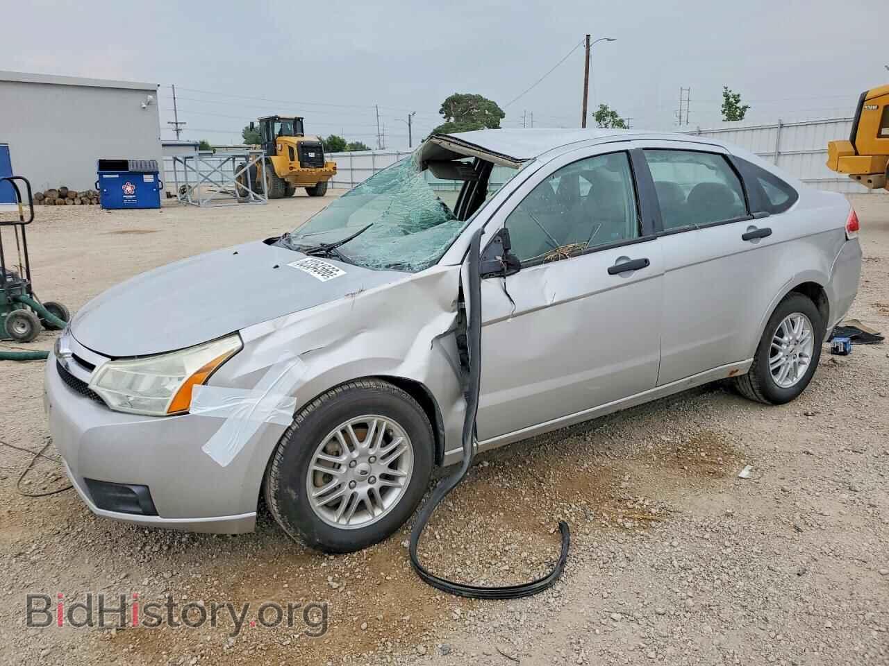 Photo 1FAHP35N49W158507 - FORD FOCUS 2009