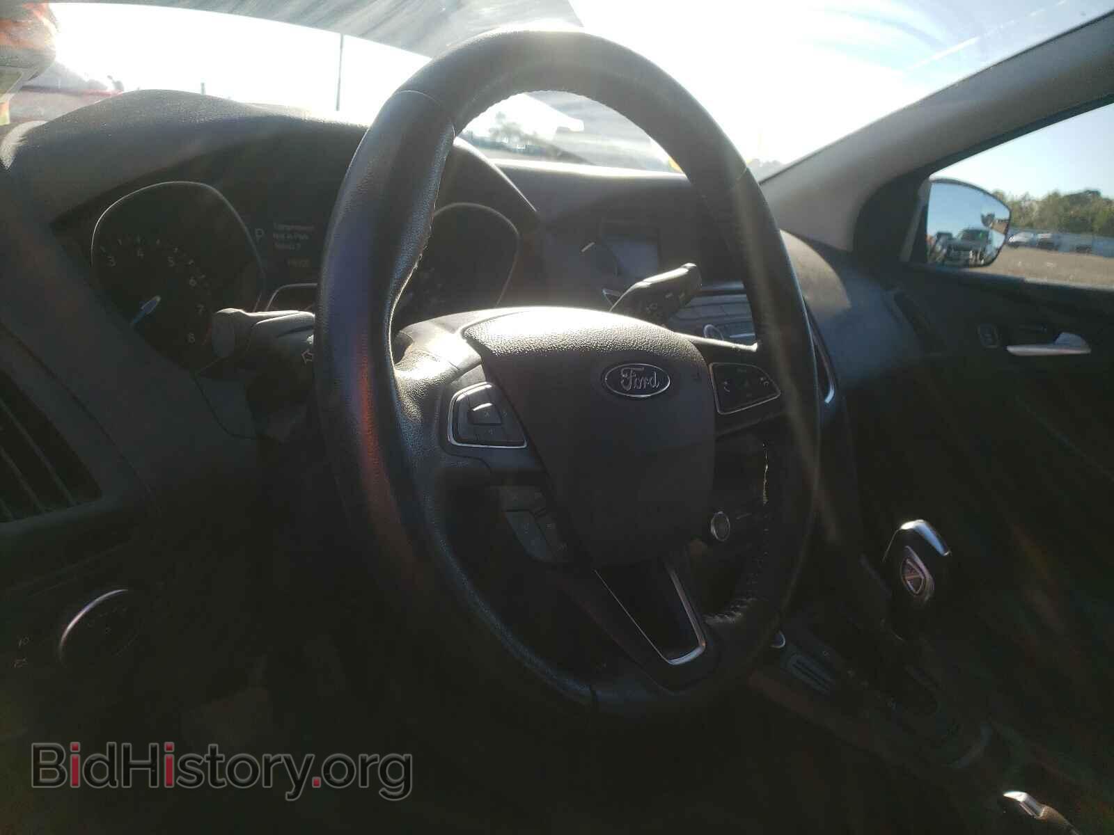 2016 FORD FOCUS - VIN: 1FADP3F24GL325871 - Photo 9