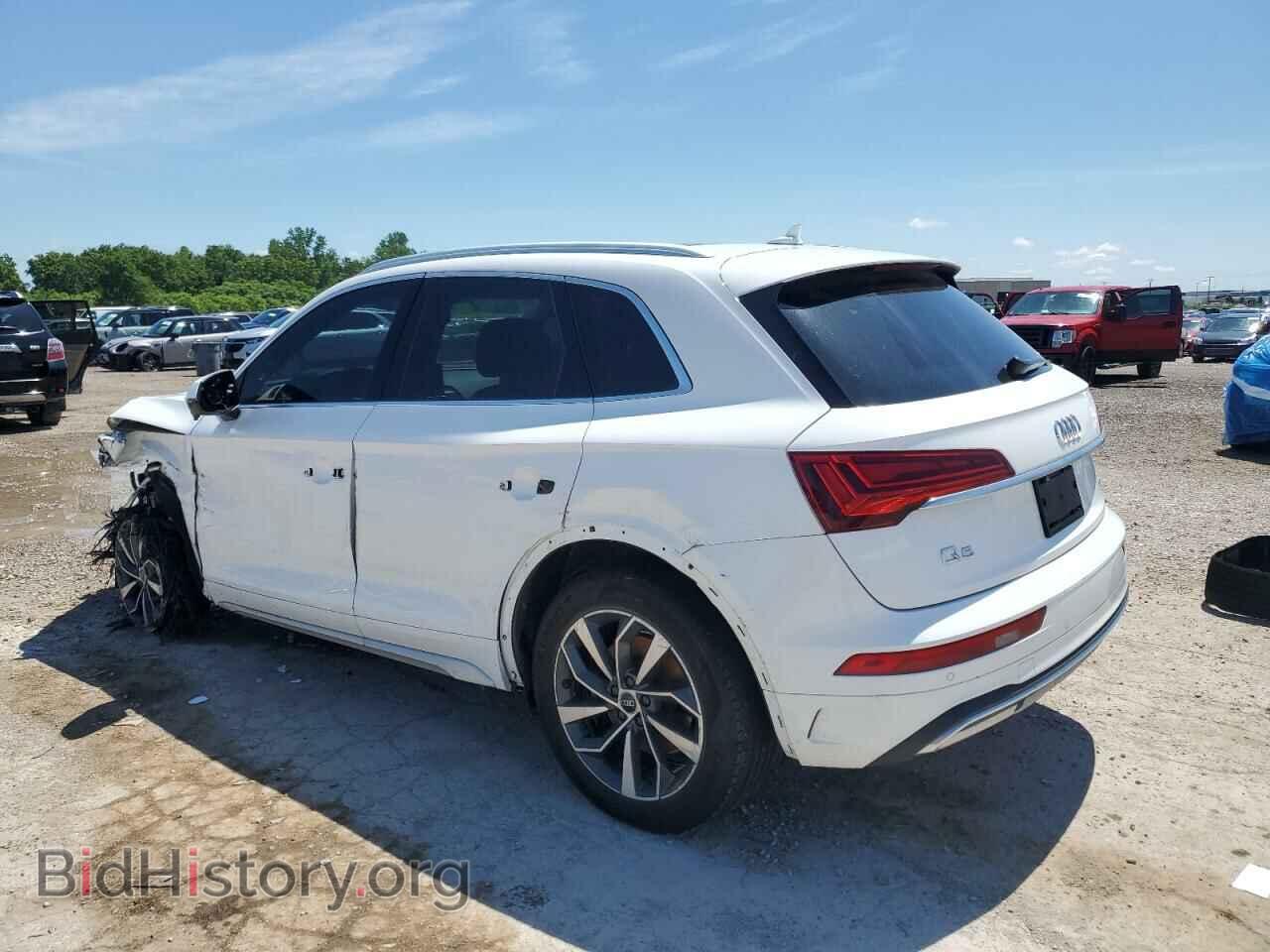 2021 AUDI Q5 - VIN: WA1BAAFYXM2084776 - Фото 2