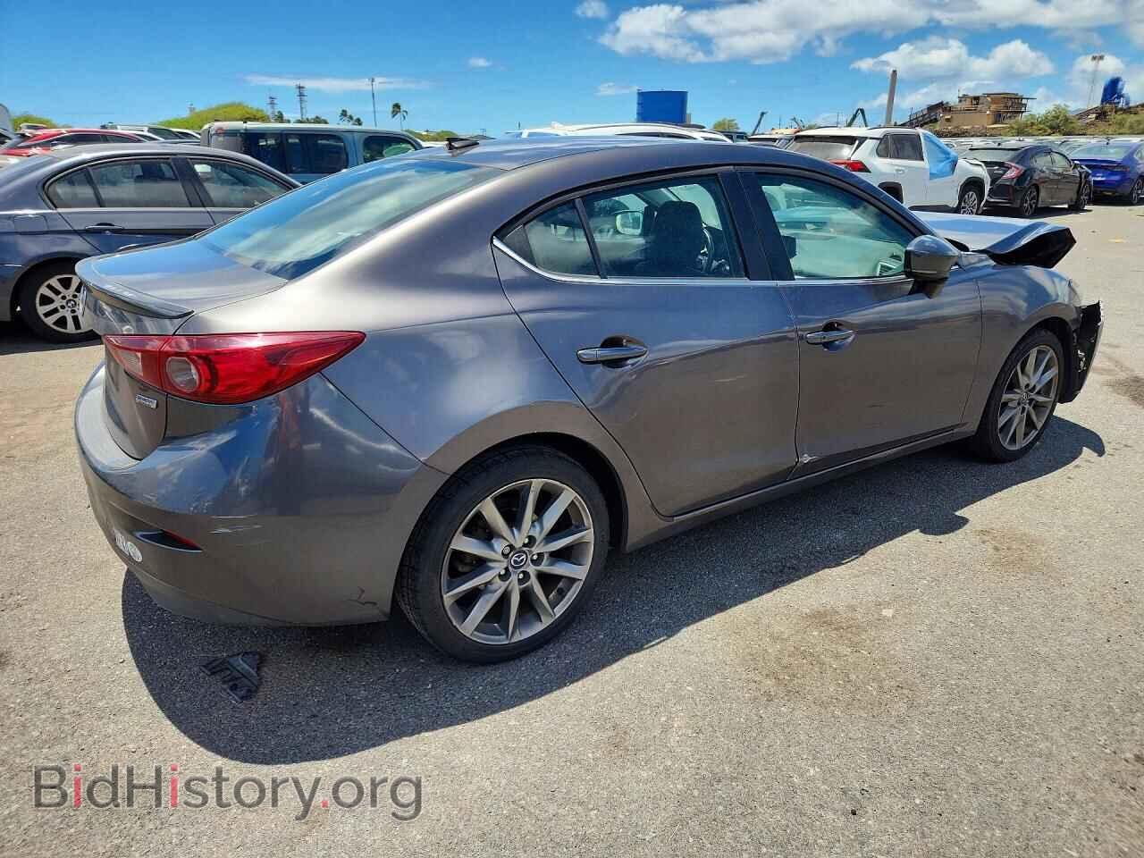 2018 MAZDA 3 - VIN: 3MZBN1V38JM256403 - Photo 3
