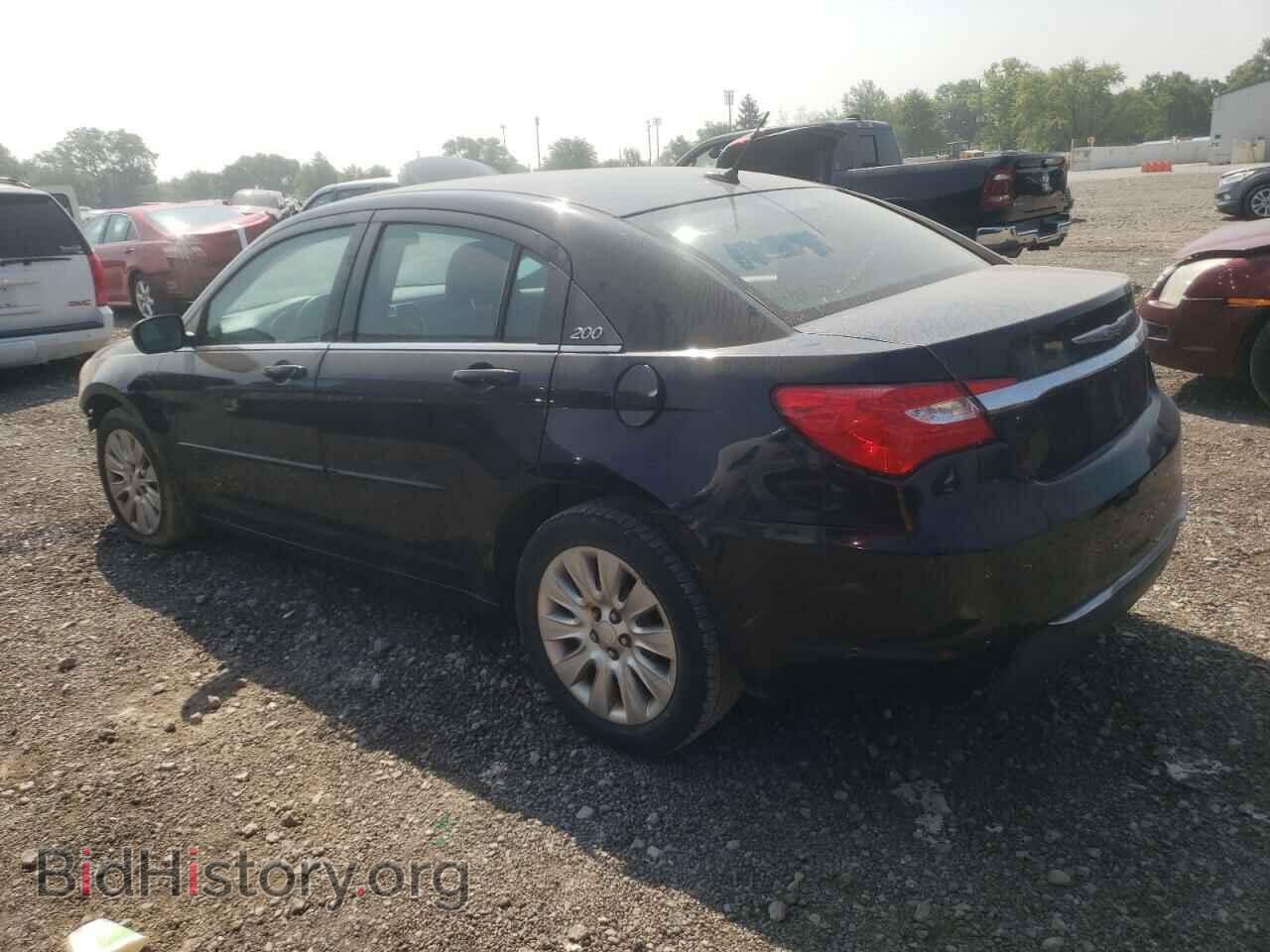 2012 CHRYSLER 200 - VIN: 1C3CCBAB3CN190596 - Photo 2