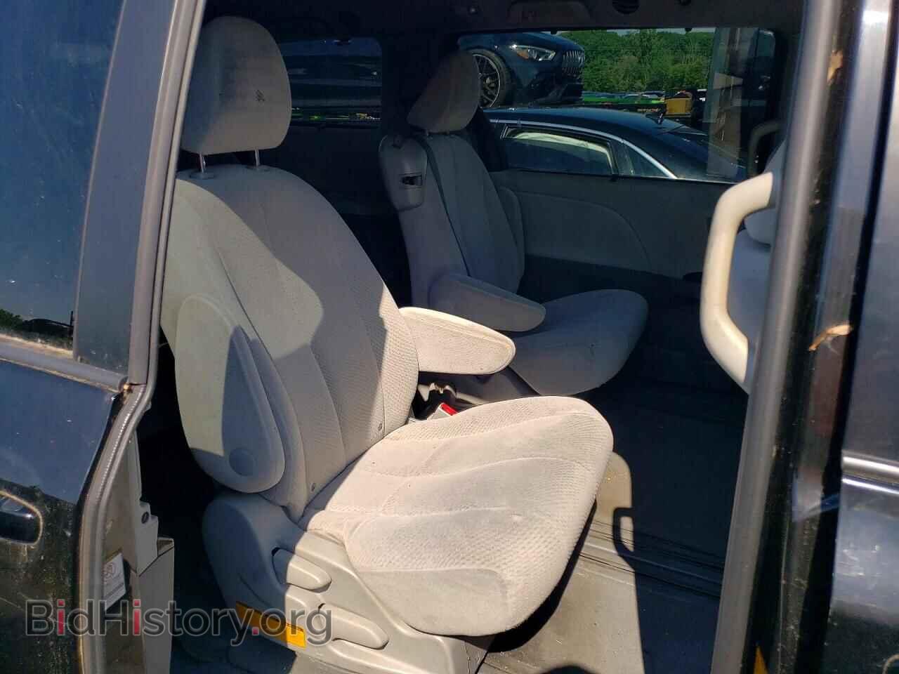 2012 TOYOTA SIENNA - VIN: 5TDKK3DC8CS190818 - Фото 11