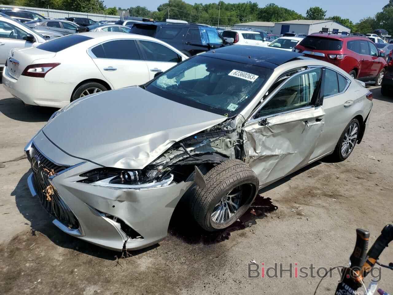 Photo 58ADZ1B11MU099479 - LEXUS ES350 2021