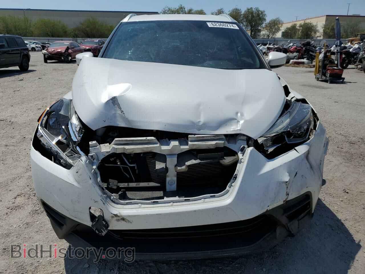 2019 NISSAN KICKS - VIN: 3N1CP5CU3KL558342 - Фото 5