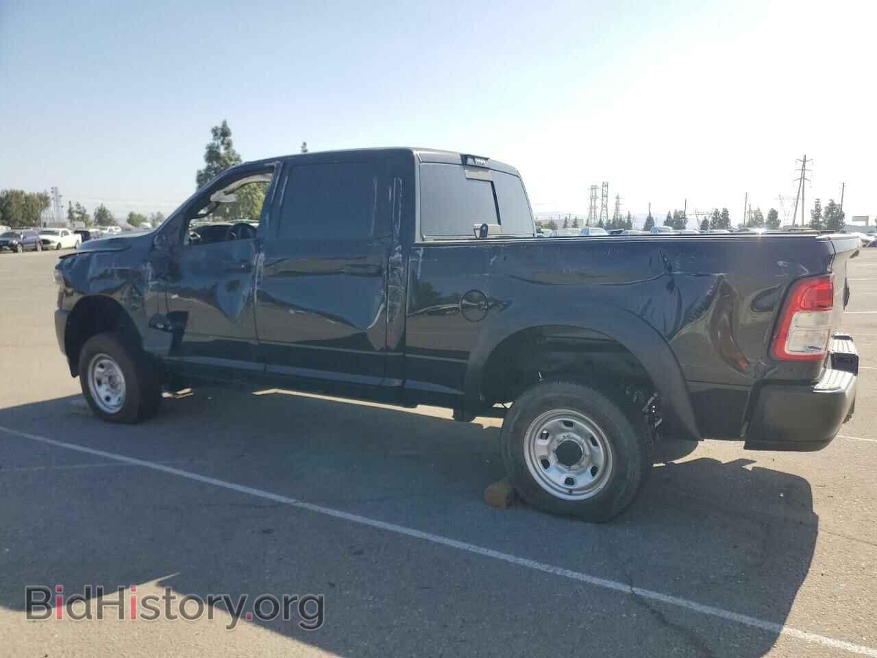 2022 RAM 2500 - VIN: 3C6UR5CL4NG390976 - Фото 2