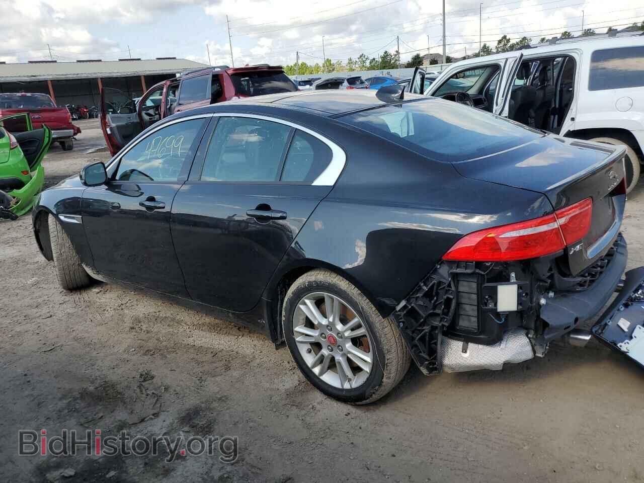 2018 JAGUAR XE - VIN: SAJAD4FX2JCP24424 - Фото 2