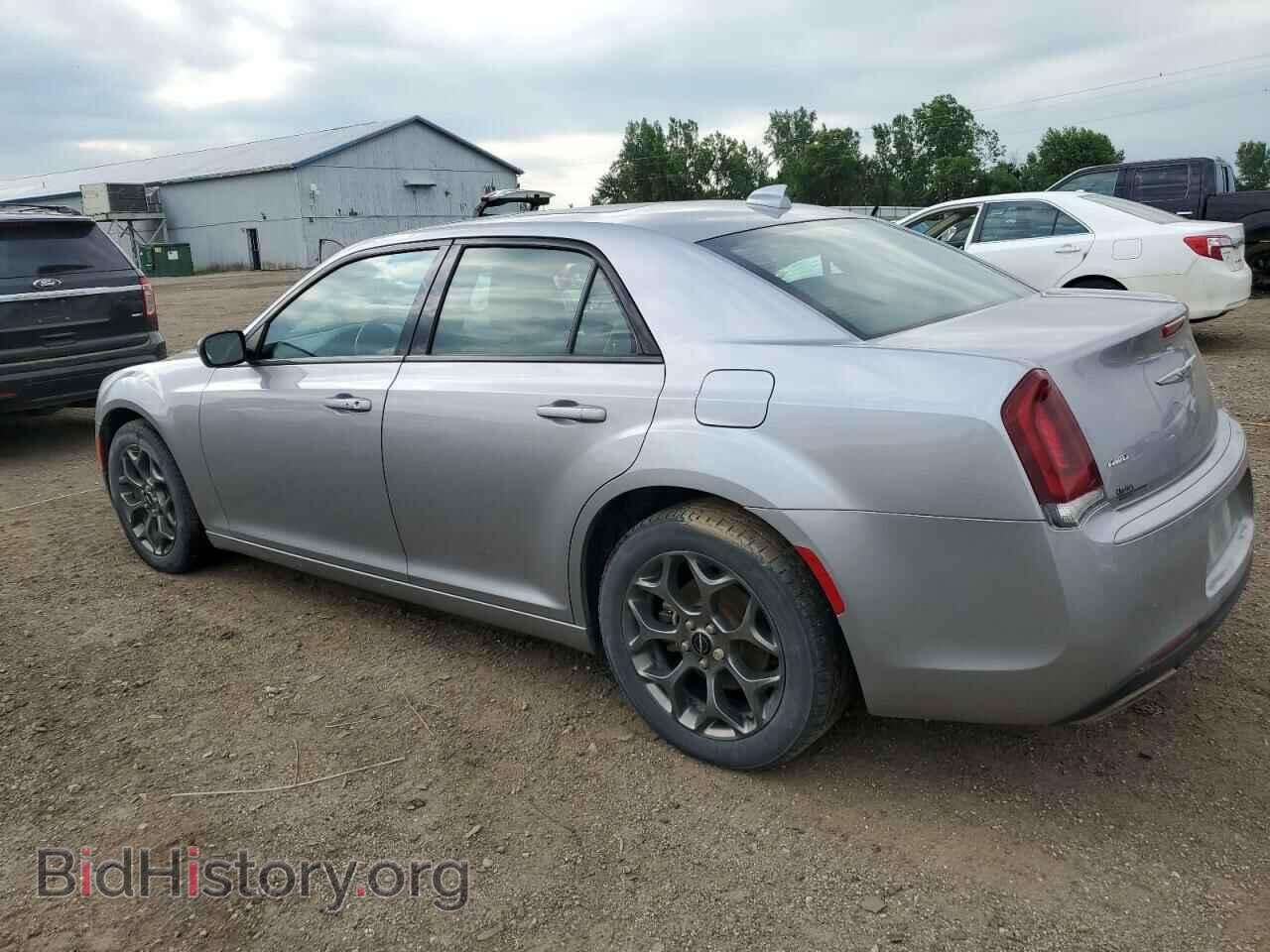 2016 CHRYSLER 300 - VIN: 2C3CCAGG4GH282800 - Фото 2