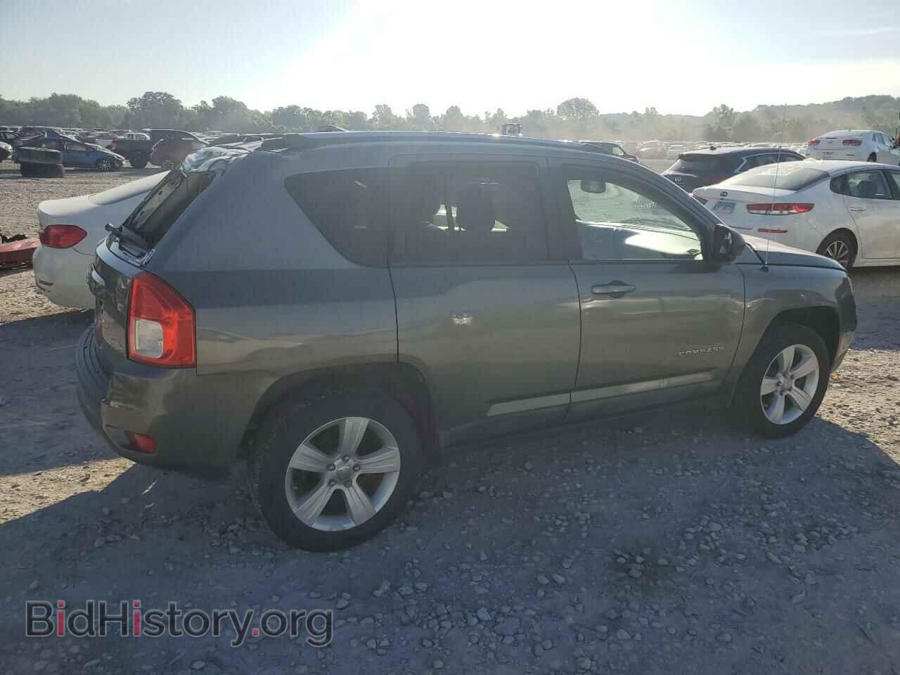 2011 JEEP COMPASS - VIN: 1J4NF1FB0BD283878 - Фото 3