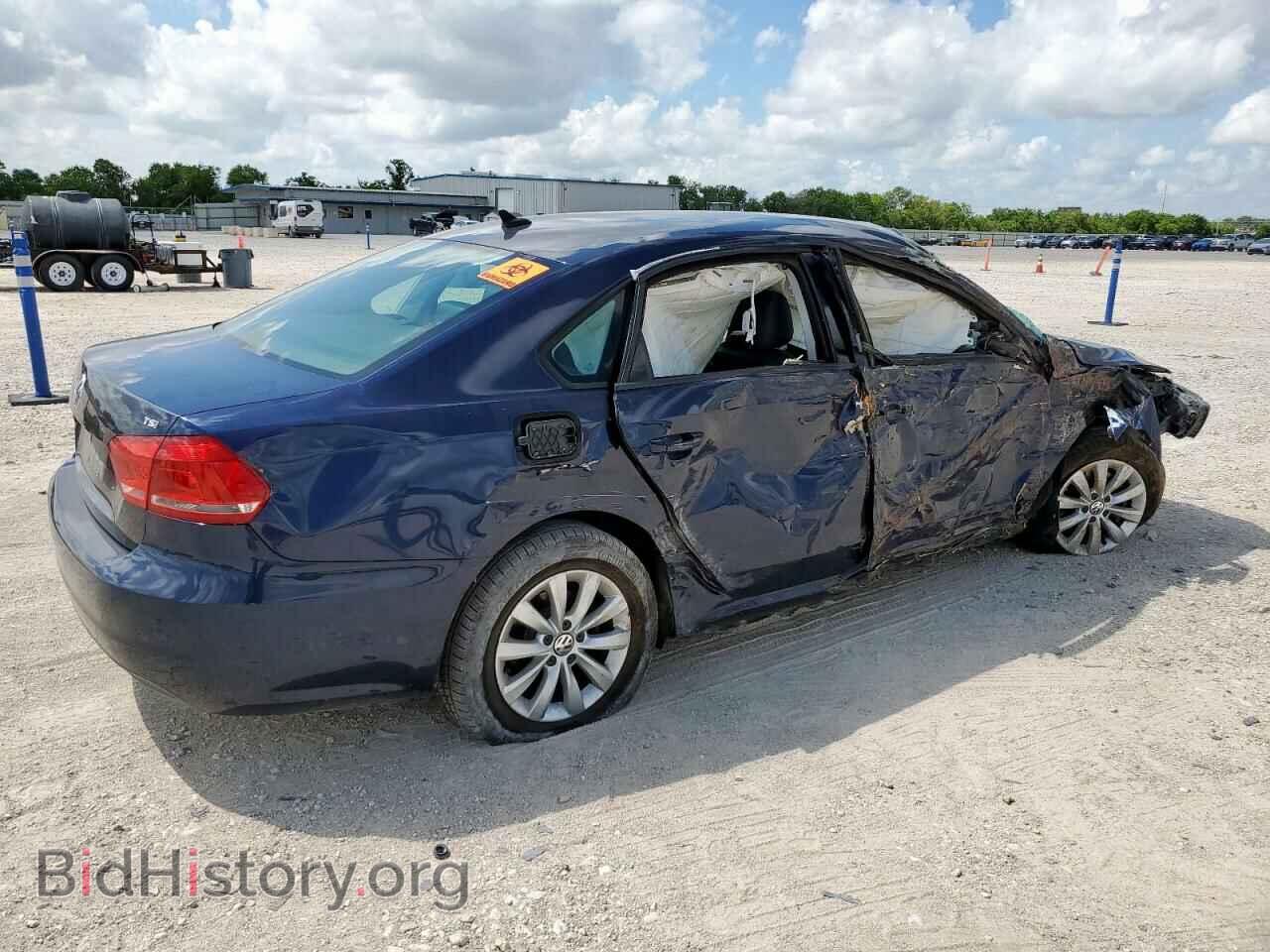 2015 VOLKSWAGEN PASSAT - VIN: 1VWAT7A38FC089012 - Фото 3