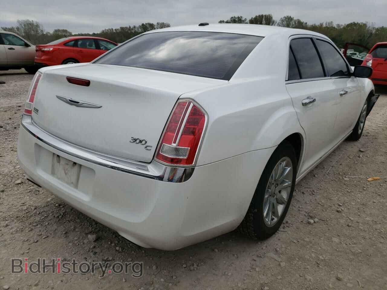 2012 CHRYSLER 300 - VIN: 2C3CCAET1CH144271 - Photo 4