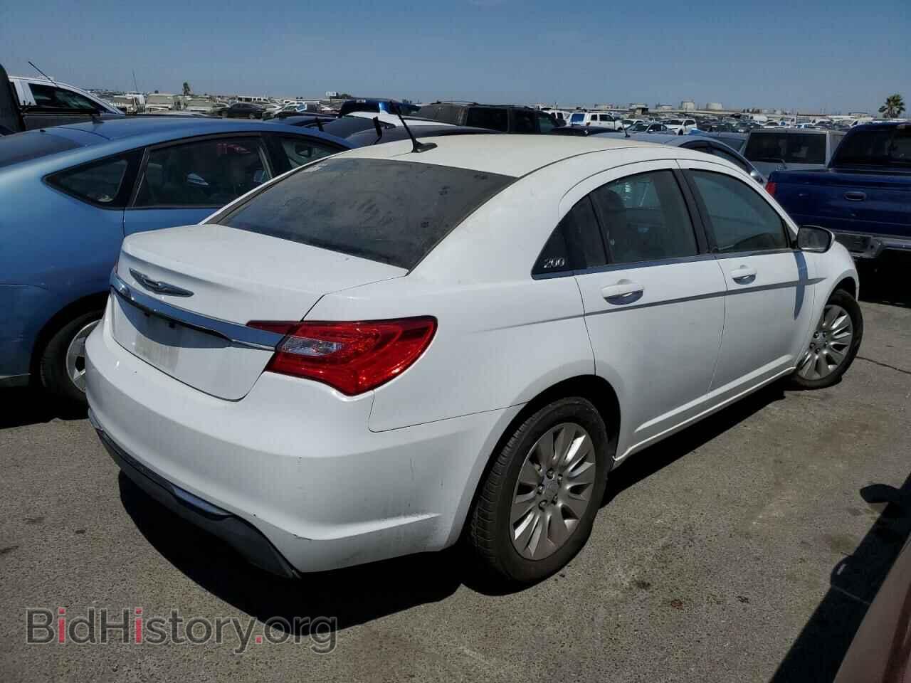 2012 CHRYSLER 200 - VIN: 1C3CCBAB9CN292095 - Фото 3