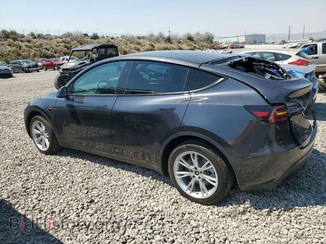 2024 TESLA MODEL Y - VIN: 7SAYGDEE1RF064558 - Фото 2
