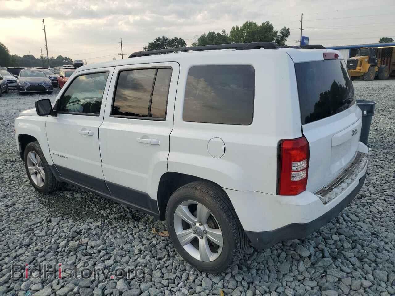 2015 JEEP PATRIOT - VIN: 1C4NJPFB9FD329558 - Фото 2