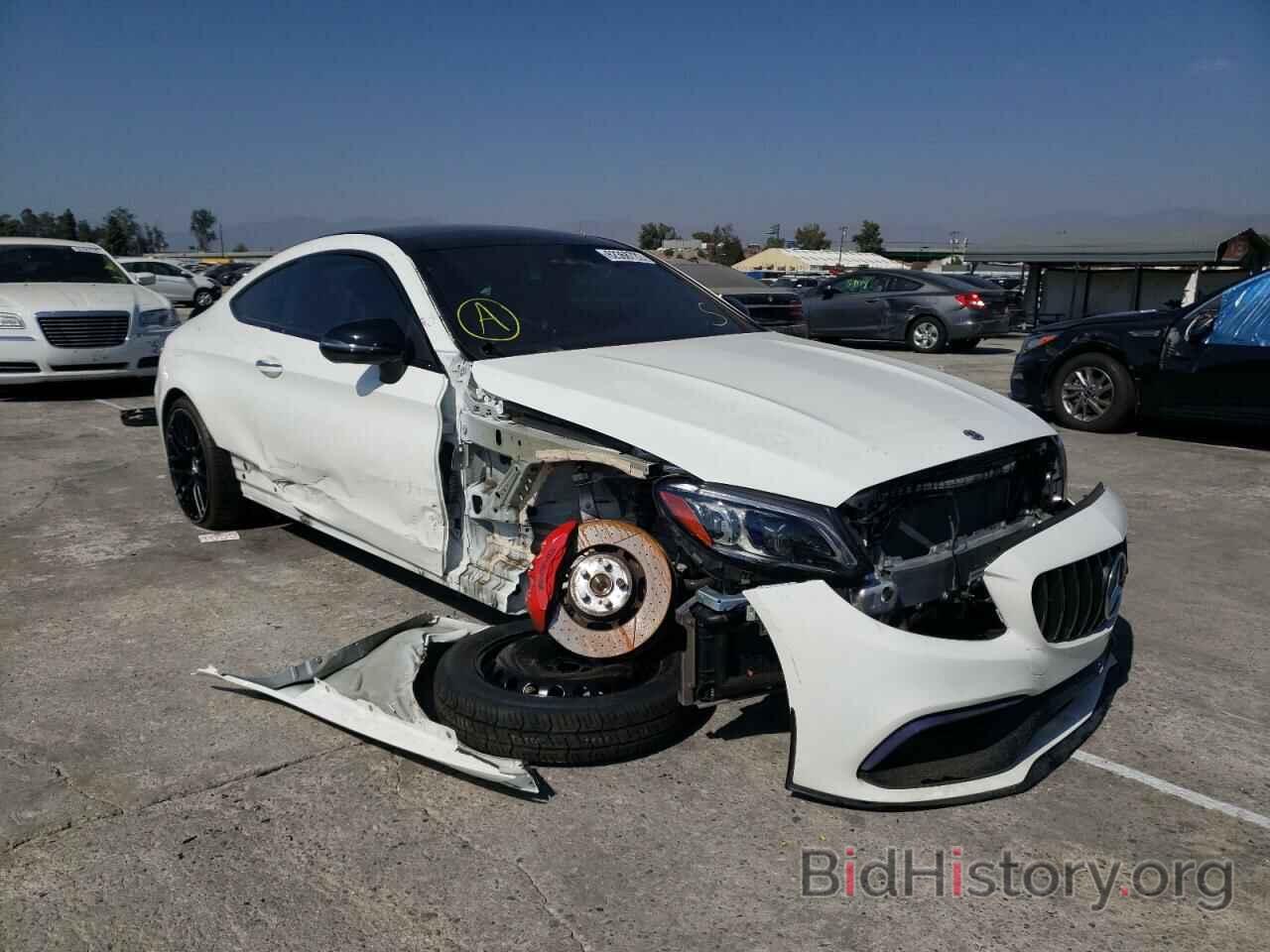 Photo WDDWJ8HB7KF842478 - MERCEDES-BENZ C-CLASS 2019