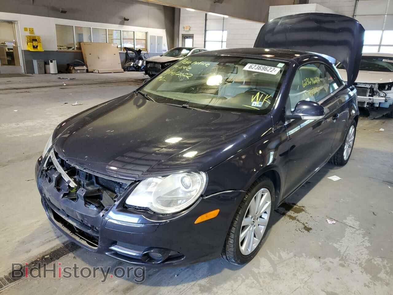 2007 VOLKSWAGEN EOS - VIN: WVWFA71F87V001820 - Фото 2