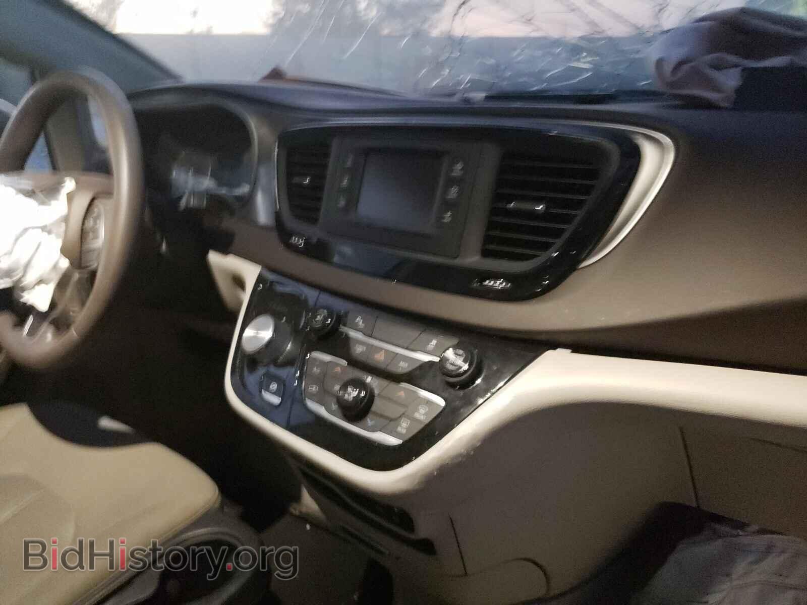 2017 CHRYSLER PACIFICA - VIN: 2C4RC1DG1HR644880 - Фото 9