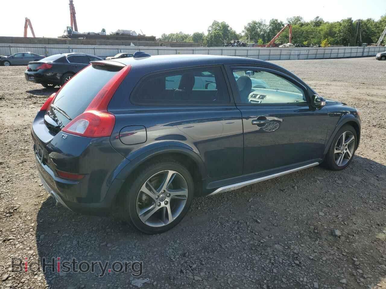 2013 VOLVO C30 - VIN: YV1672MK4D2308838 - Фото 3