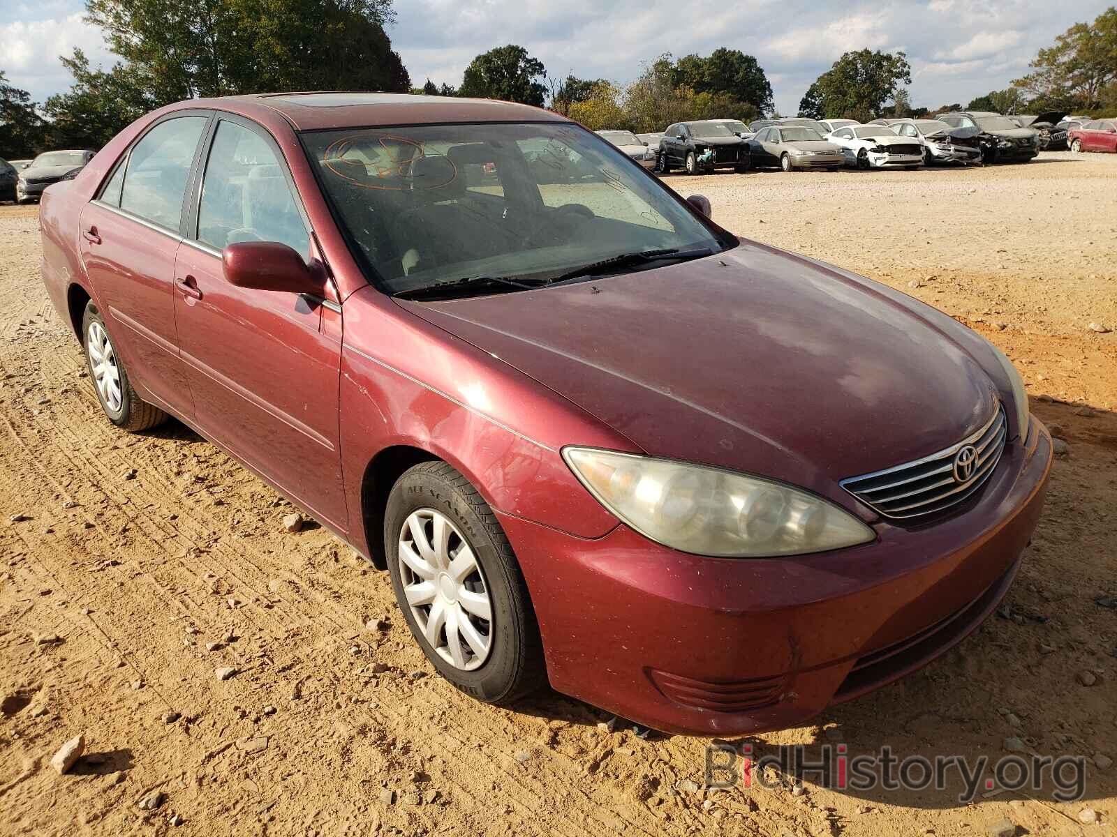 Photo 4T1BE32K16U141781 - TOYOTA CAMRY 2006