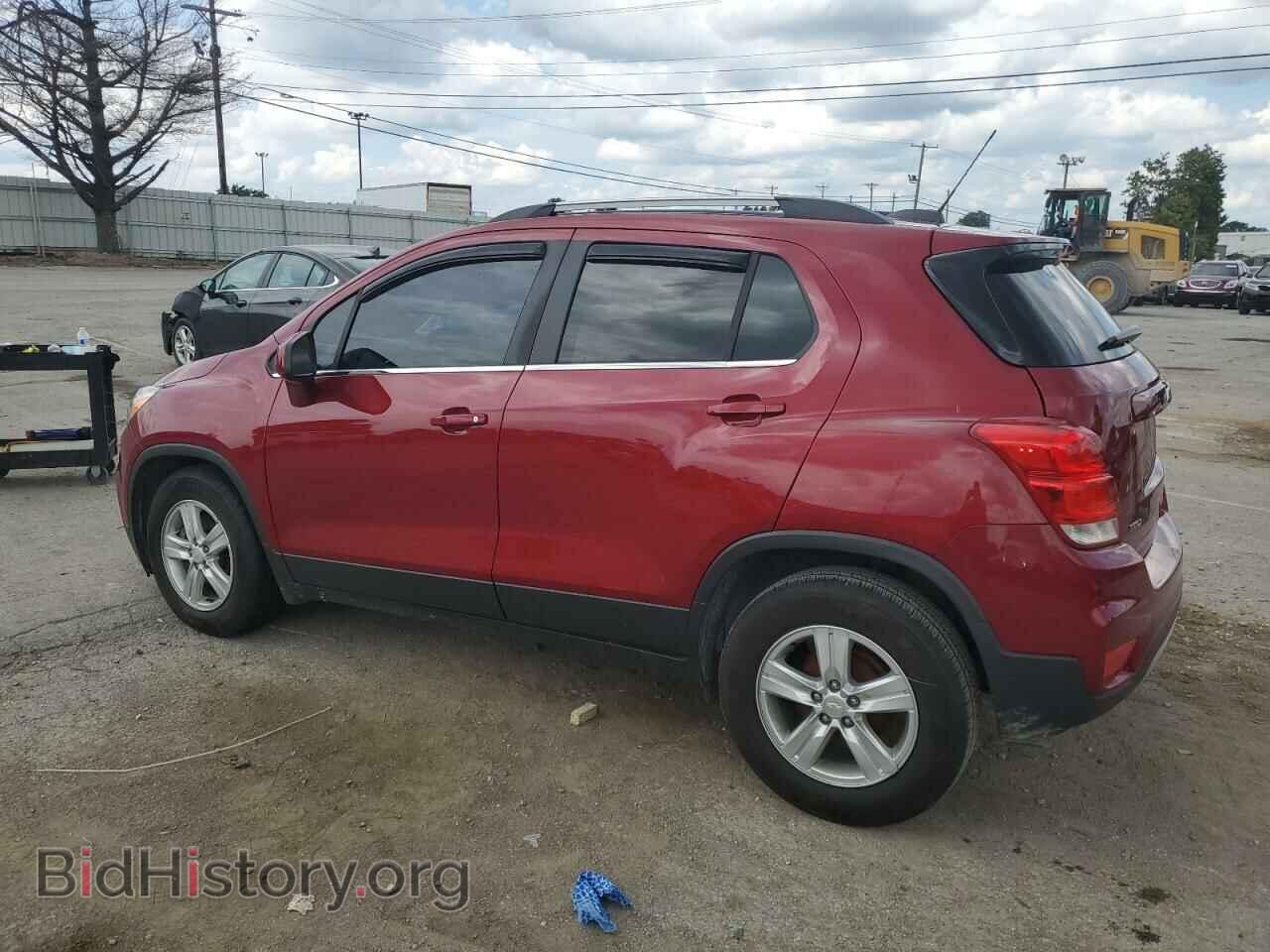 2019 CHEVROLET TRAX - VIN: 3GNCJLSB5KL358167 - Фото 2