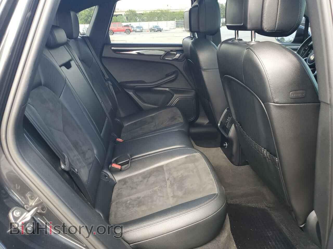 2017 PORSCHE MACAN - VIN: WP1AB2A50HLB10589 - Фото 6
