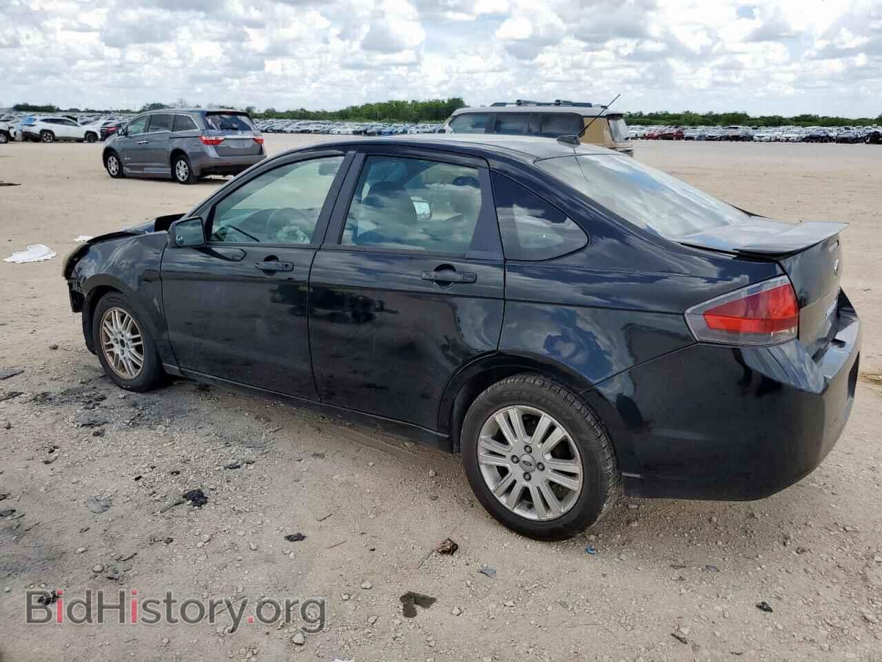 2011 FORD FOCUS - VIN: 1FAHP3GN0BW135499 - Фото 2