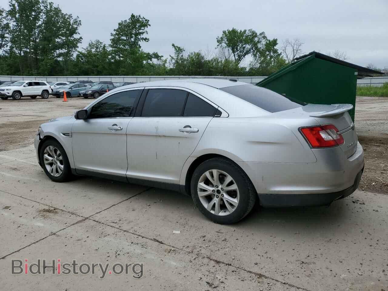 2010 FORD TAURUS - VIN: 1FAHP2KT4AG114213 - Фото 2