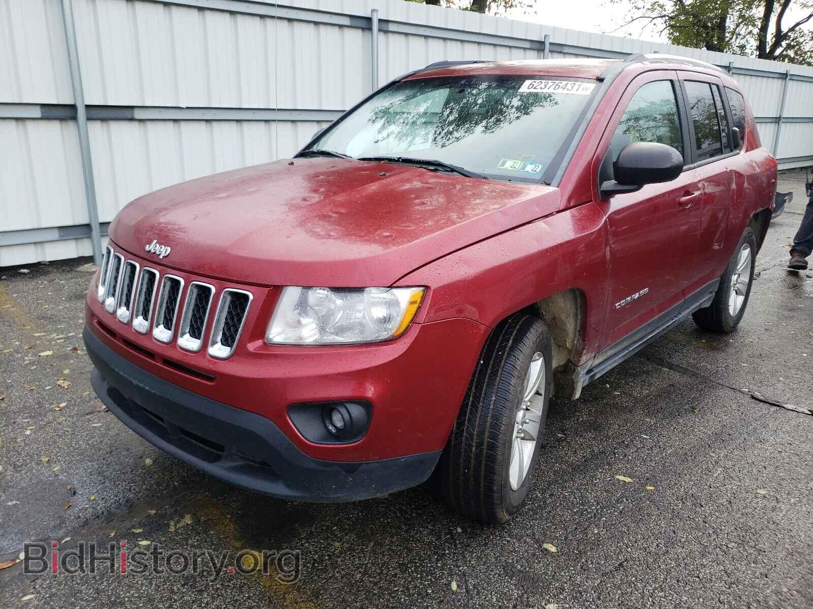 2013 JEEP COMPASS - VIN: 1C4NJDBB5DD184374 - Photo 2