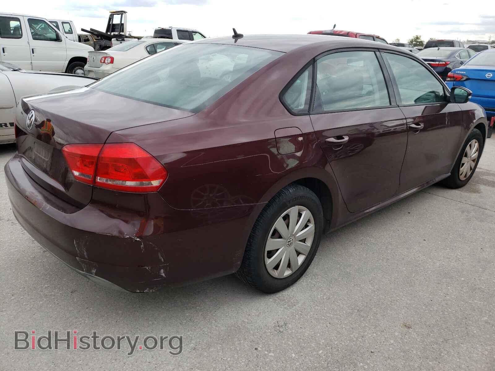 2013 VOLKSWAGEN PASSAT - VIN: 1VWAP7A33DC062995 - Фото 4