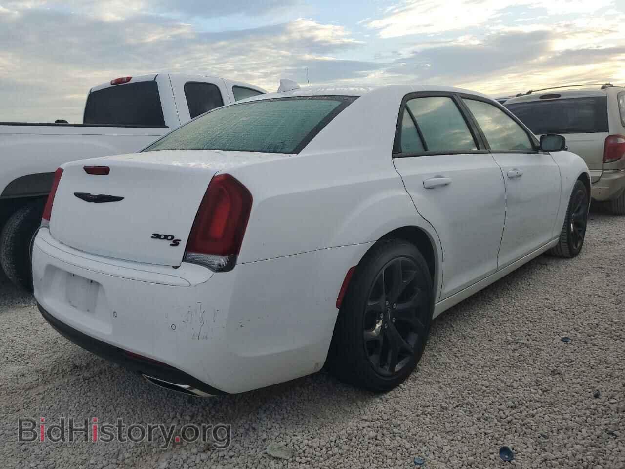2021 CHRYSLER 300 - VIN: 2C3CCABG6MH554492 - Фото 3