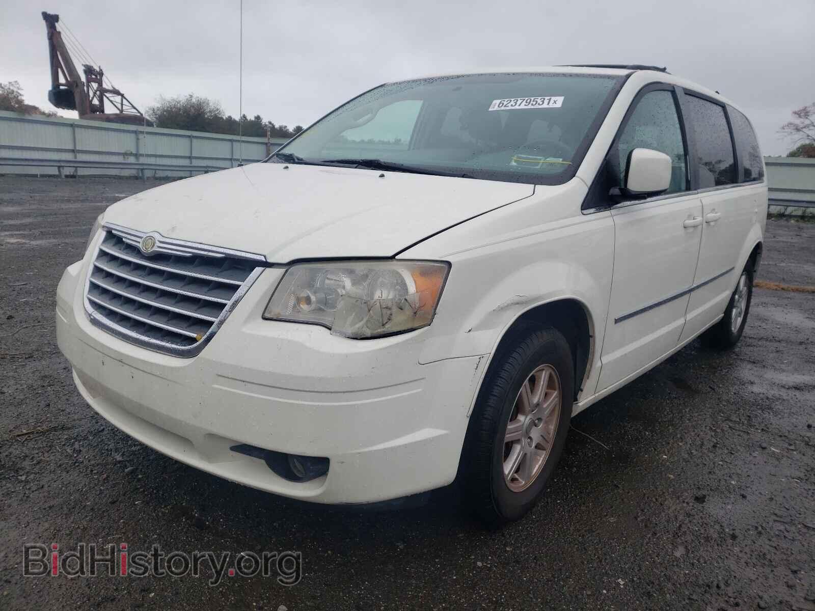2010 CHRYSLER MINIVAN - VIN: 2A4RR5D11AR149631 - Фото 2