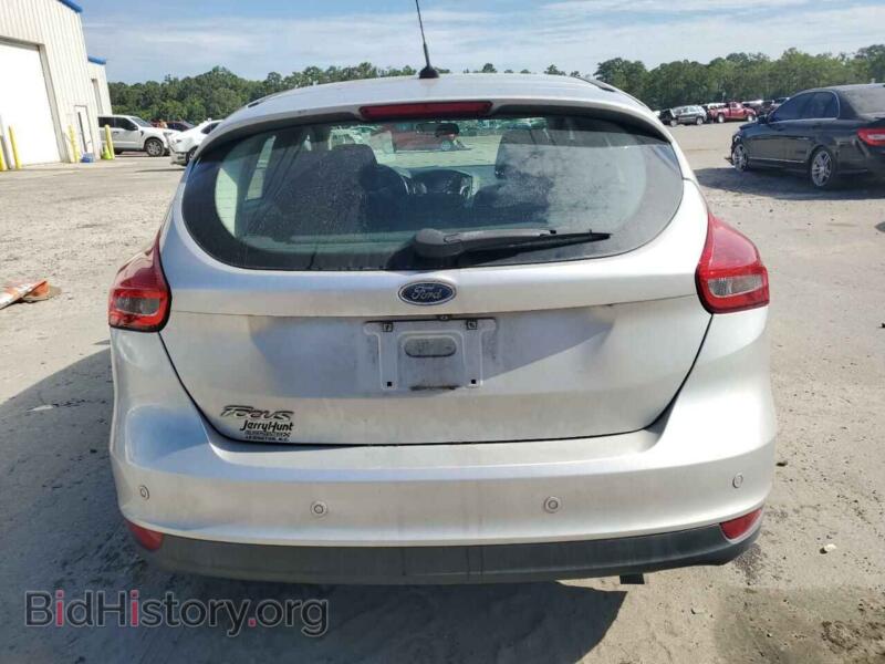 2017 Ford FOCUS (VIN 1FADP3M25HL224715) — фото 6 из 13