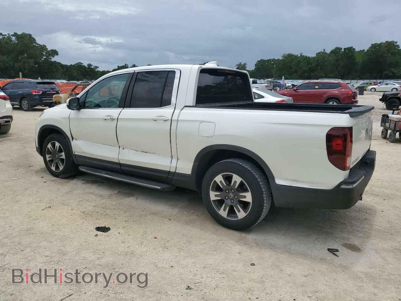 2017 HONDA RIDGELINE - VIN: 5FPYK2F56HB002044 - Фото 2