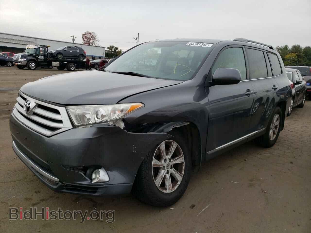 2012 TOYOTA HIGHLANDER - VIN: 5TDBK3EH0CS122149 - Фото 2