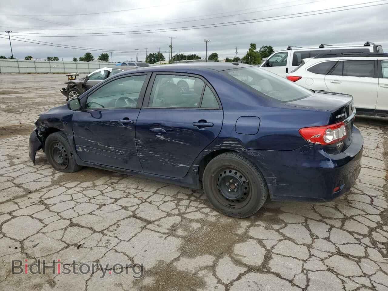 2011 TOYOTA COROLLA - VIN: 2T1BU4EE4BC709824 - Фото 2