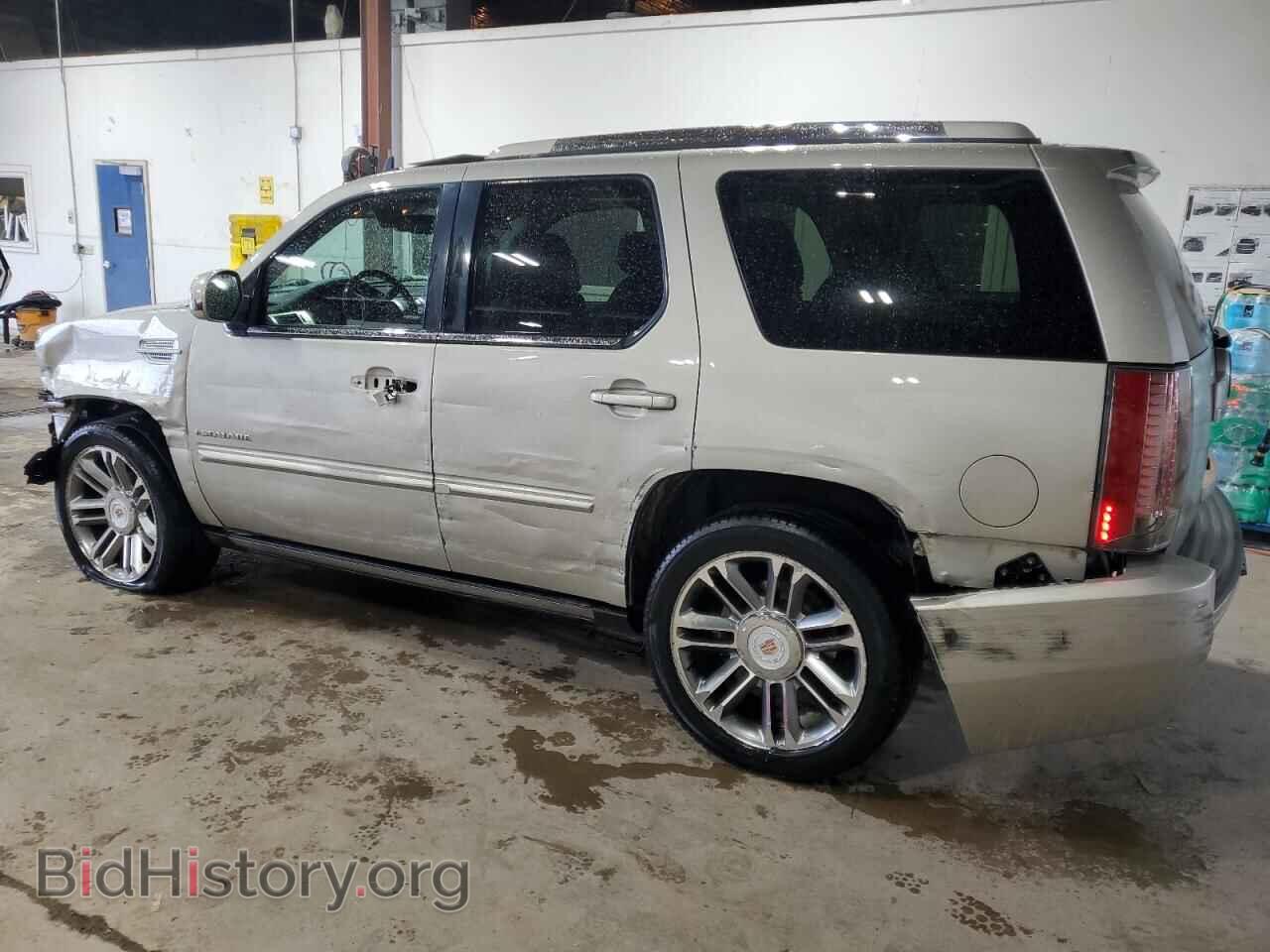 2014 CADILLAC ESCALADE - VIN: 1GYS4CEF0ER223003 - Photo 2