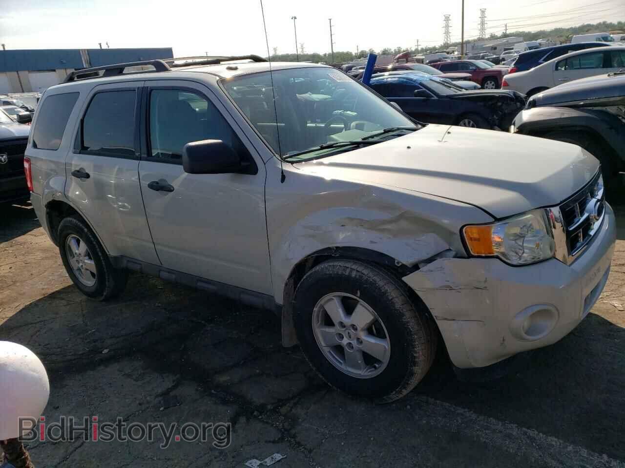 2009 FORD ESCAPE - VIN: 1FMCU03799KC04495 - Фото 4
