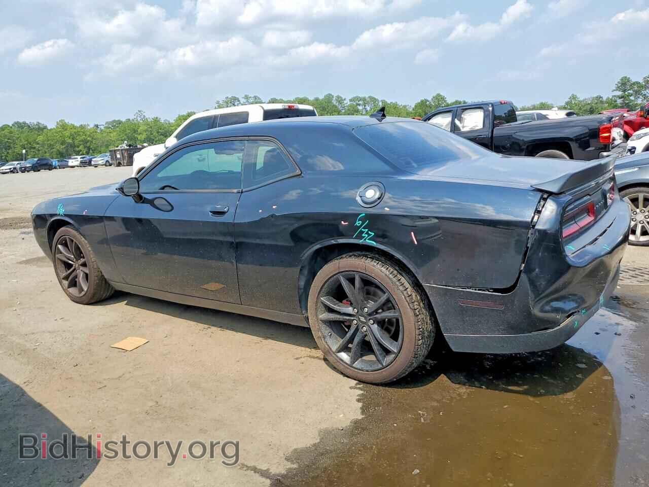 2018 DODGE CHALLENGER - VIN: 2C3CDZAG9JH110998 - Photo 2