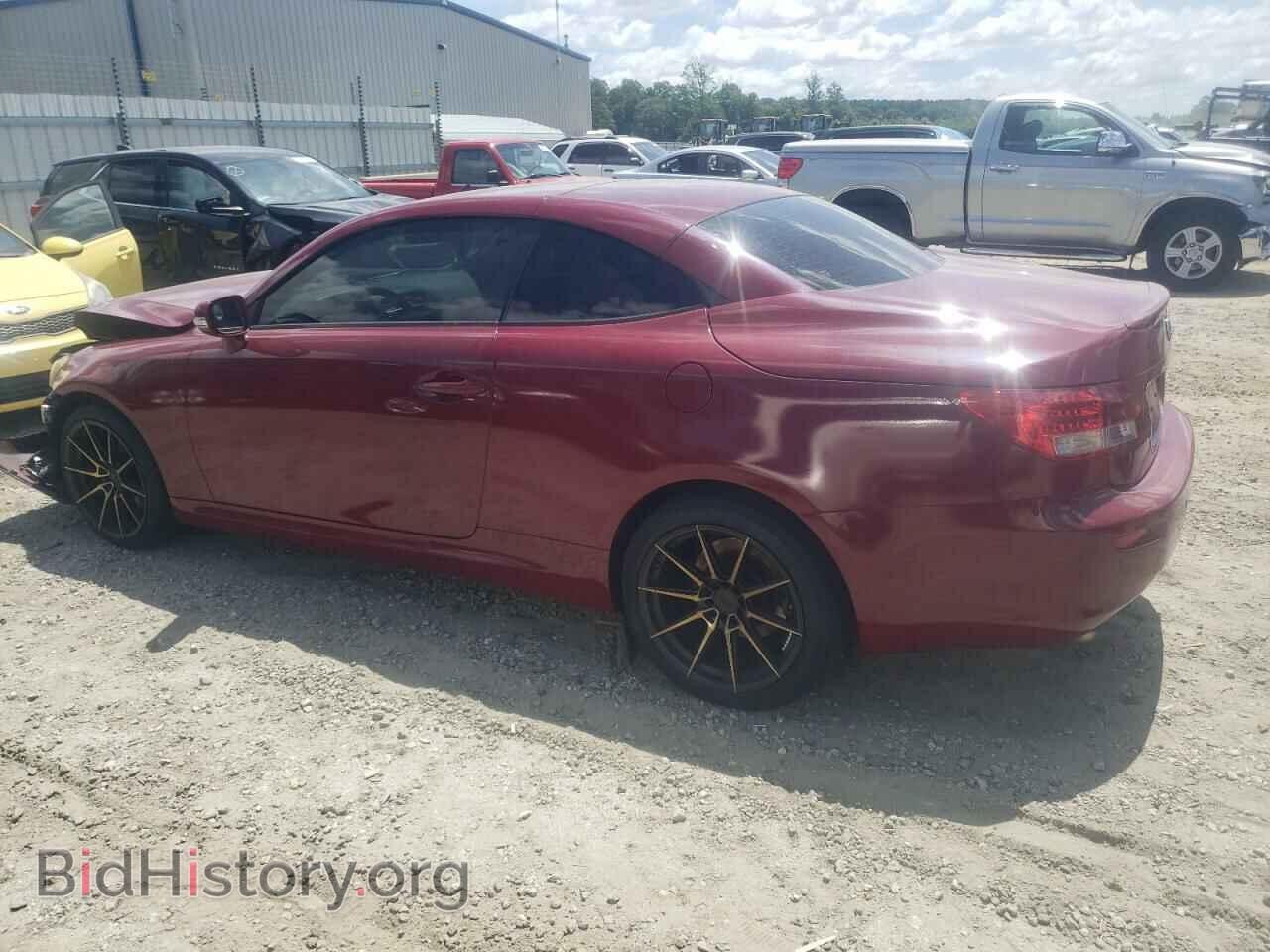 2011 LEXUS IS - VIN: JTHFF2C25B2518970 - Photo 2