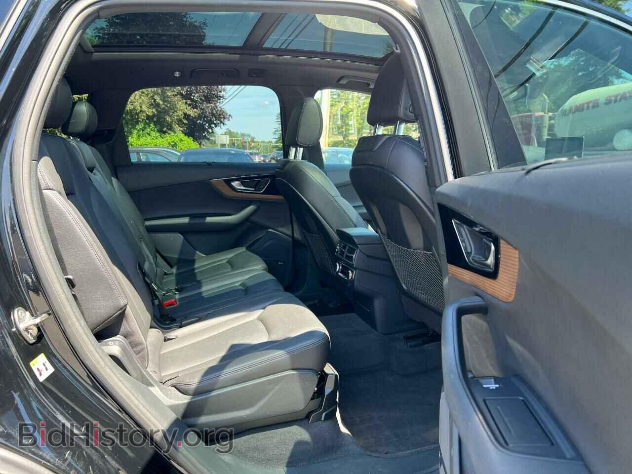 2017 AUDI Q7 - VIN: WA1VAAF79HD012174 - Фото 6