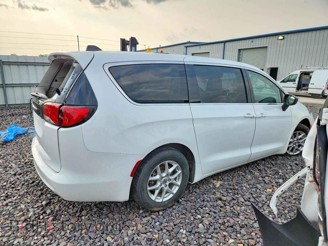 2024 CHRYSLER MINIVAN - VIN: 2C4RC1CG6RR186319 - Photo 3