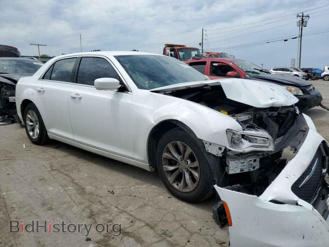 2015 CHRYSLER 300 - VIN: 2C3CCAAG6FH742918 - Фото 4