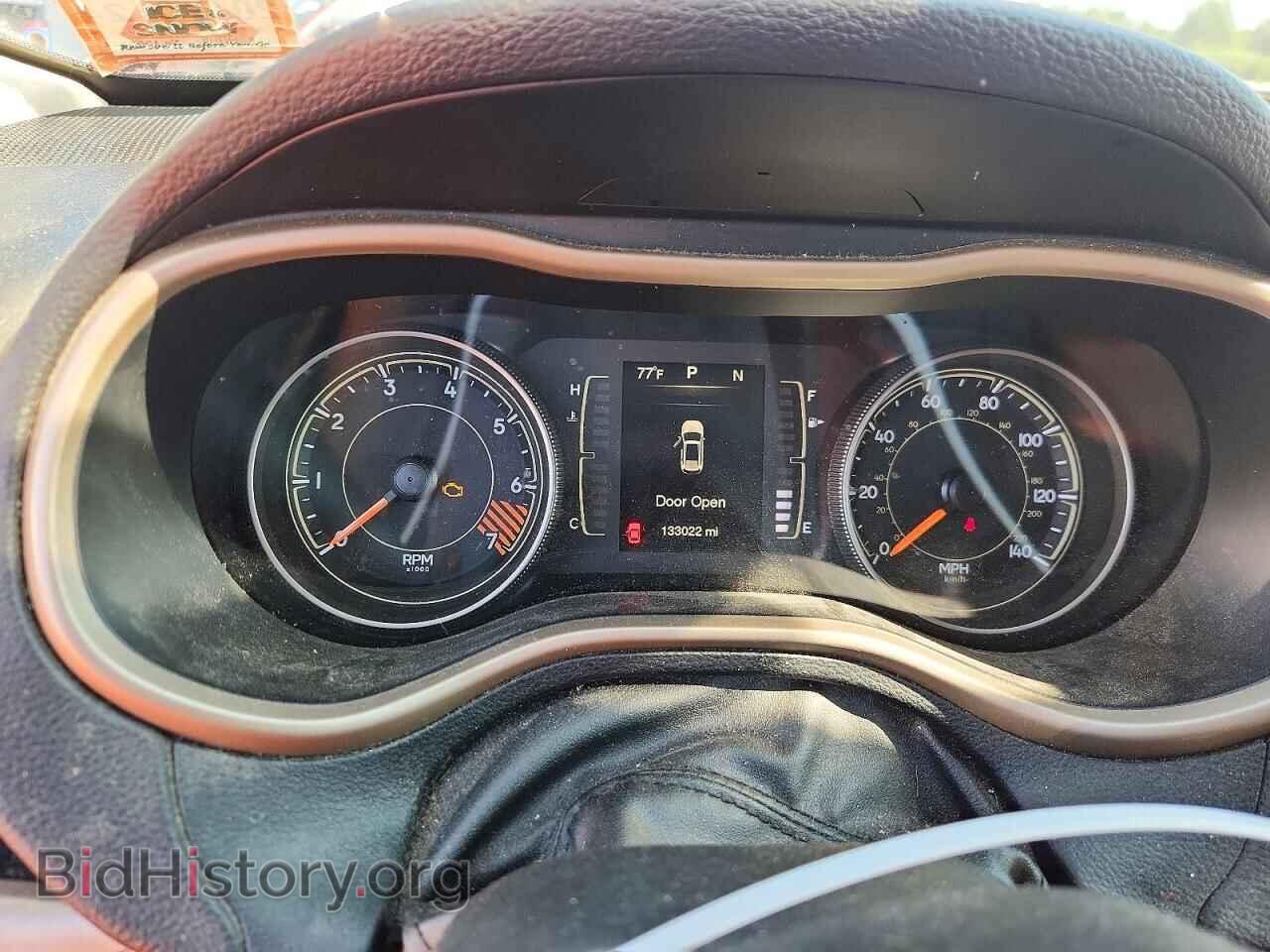 2015 JEEP CHEROKEE - VIN: 1C4PJMCB3FW734542 - Фото 9