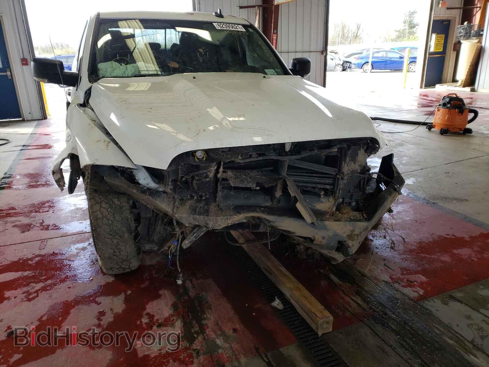 2018 RAM 1500 - VIN: 3C6RR7LT0JG154658 - Фото 9
