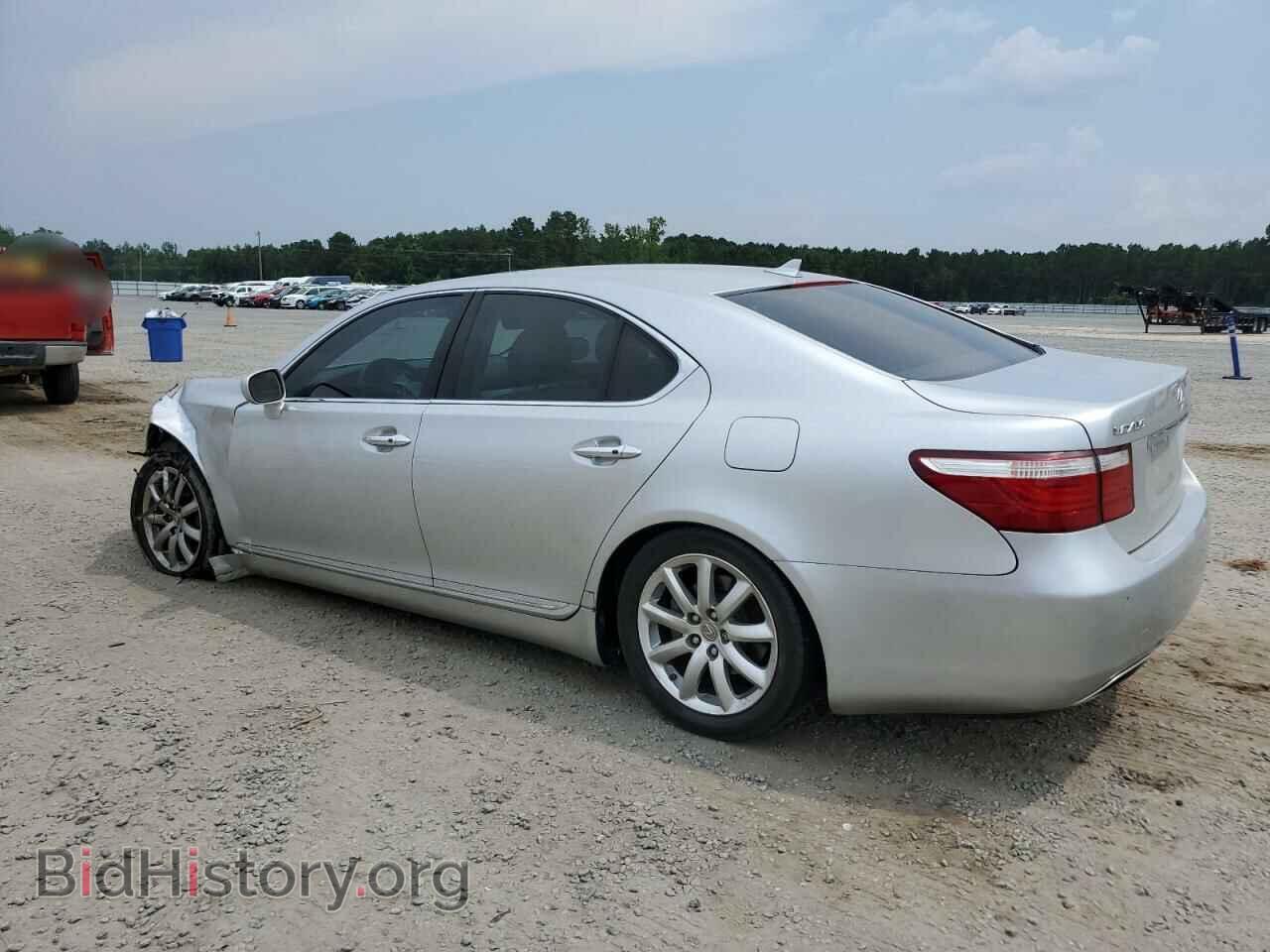 2007 LEXUS LS460 - VIN: JTHBL46F775022026 - Photo 2