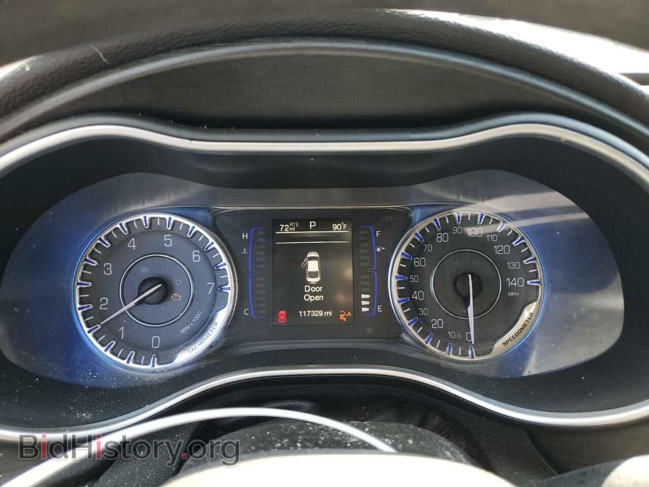 2015 CHRYSLER 200 - VIN: 1C3CCCFB2FN634733 - Фото 9