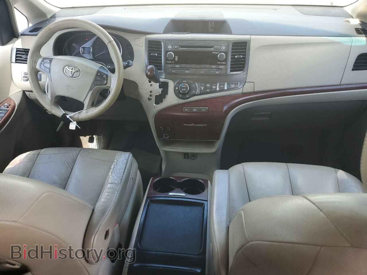 2011 TOYOTA All Models - VIN: 5TDYK3DC0BS123722 - Photo 8