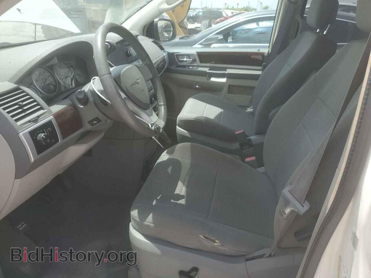 2010 CHRYSLER MINIVAN - VIN: 2A4RR5D18AR304644 - Фото 7