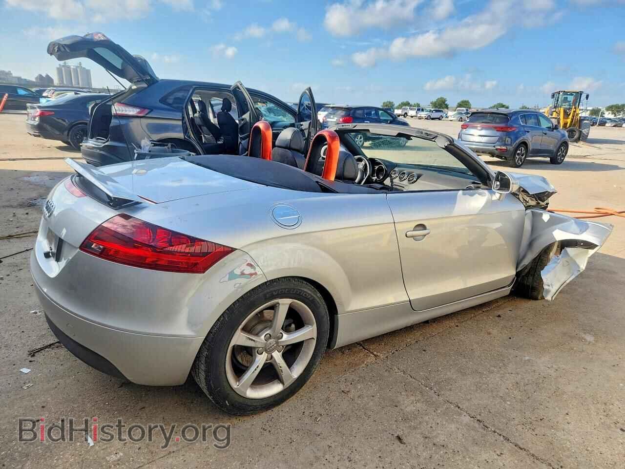 2008 AUDI TT - VIN: TRUNF38JX81048099 - Фото 3