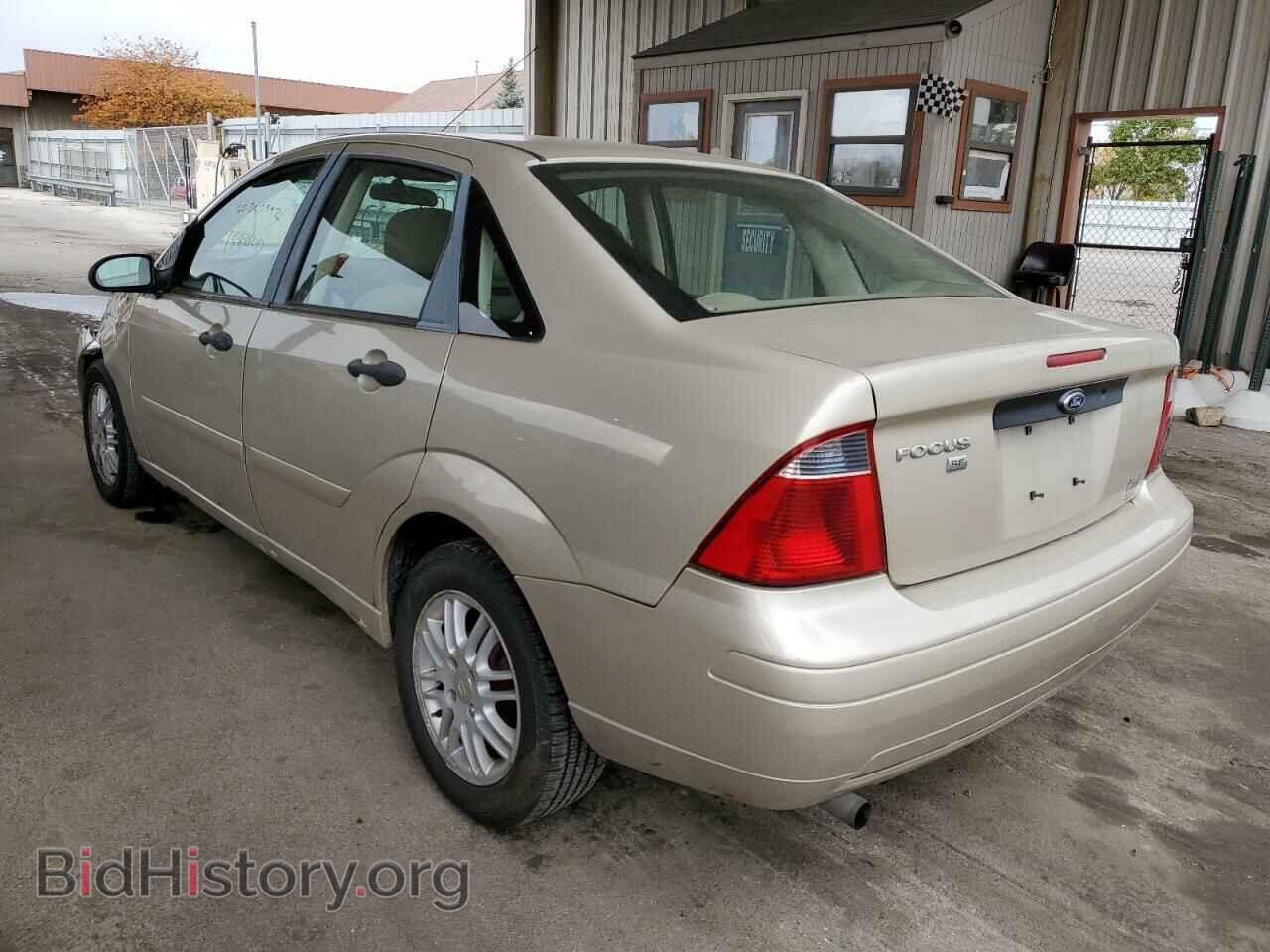2007 FORD FOCUS - VIN: 1FAFP34N77W250412 - Photo 3